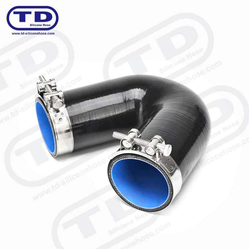 Manguera de codo de silicona de 135°